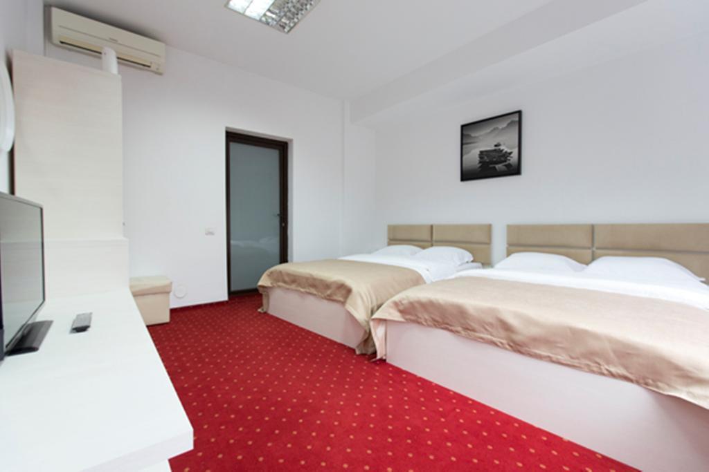 Hotel Thomas Bukares Ruang foto