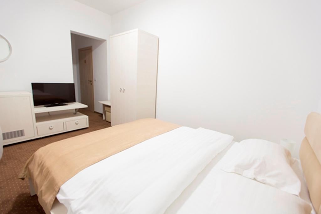 Hotel Thomas Bukares Ruang foto
