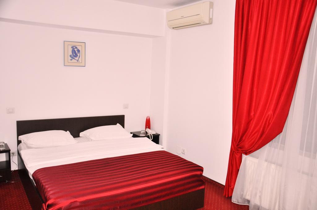Hotel Thomas Bukares Ruang foto